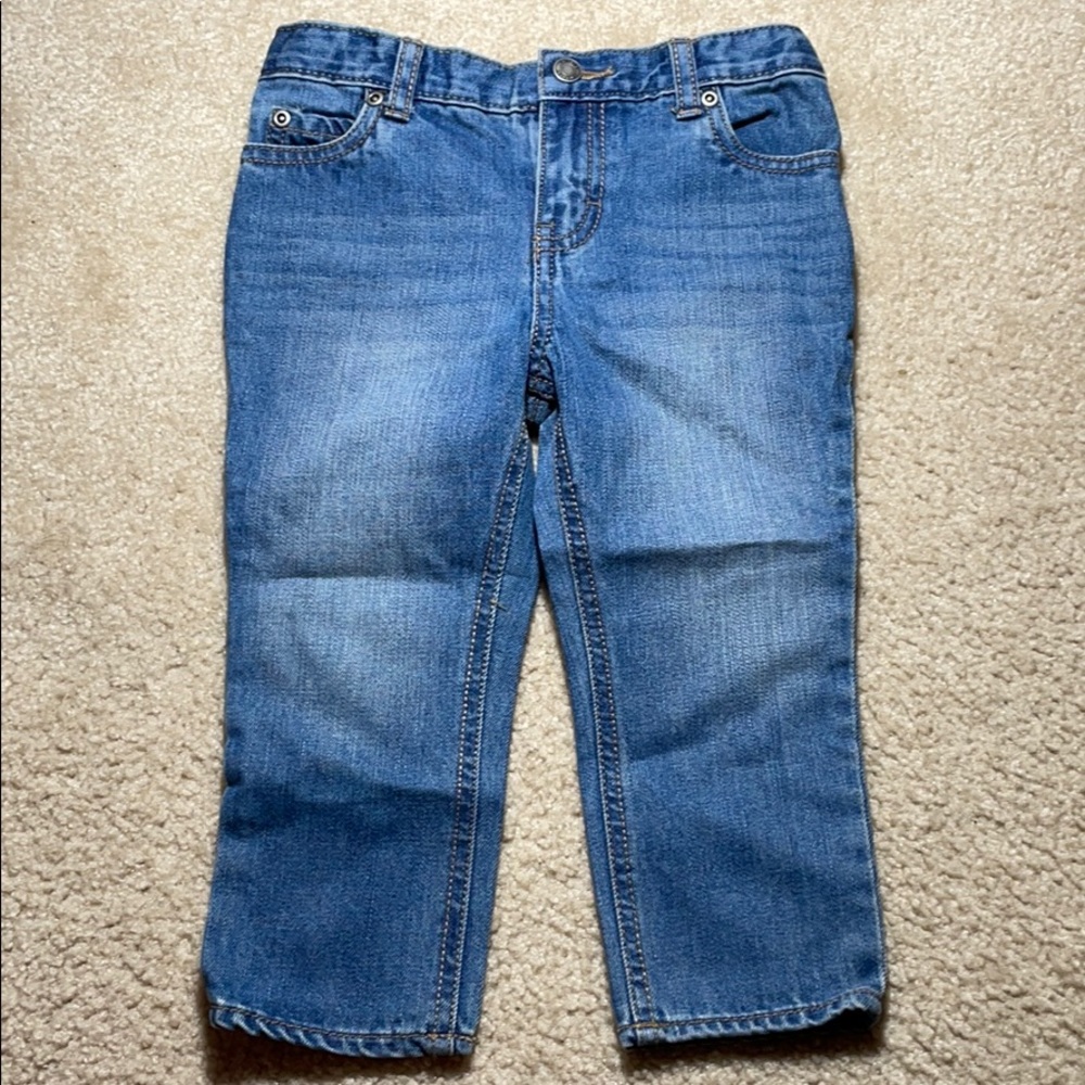 Straight fit toddler jeans.
